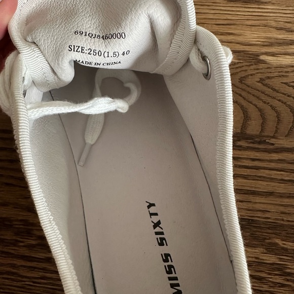 Soulier Miss Sixty comme neuf, grandeur 40 - Picture 2 of 4